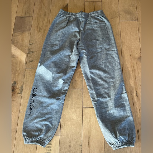 Grey cozy thick Calvin Klein track pants (BNWT) - Picture 5 of 6